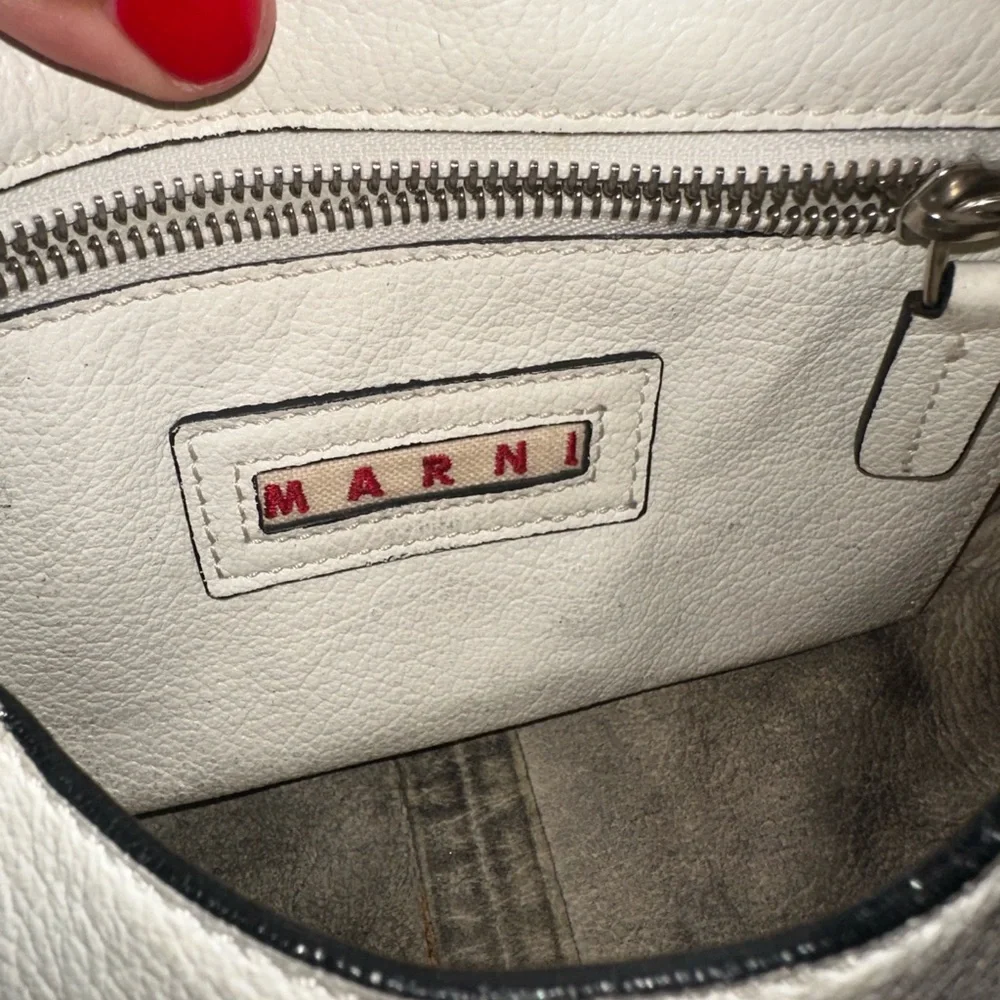Marni Shoulder Bag - Picture 9 of 10
